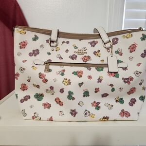 Coach Floral Print White Tote Bag